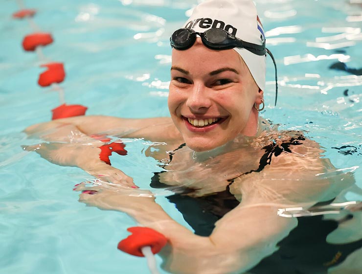 Summa College - Apothekersassistent - wereldkampioen zwemmen - Janna van Kooten