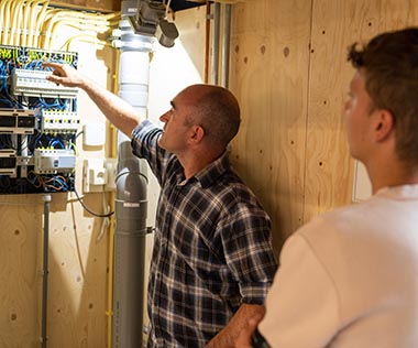 Summa College - Summa Elektro- & Installatietechniek - Opleiding Monteur elektrotechnische installaties - bbl